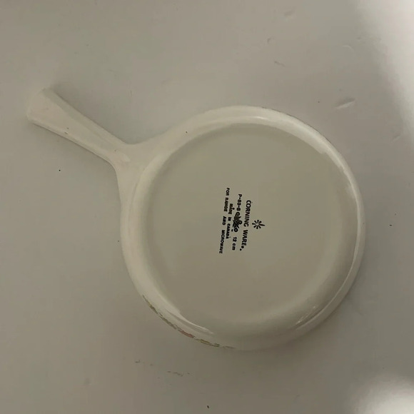 Vintage Corning Ware “Spice of Life” Skillet - Picture 8 of 10